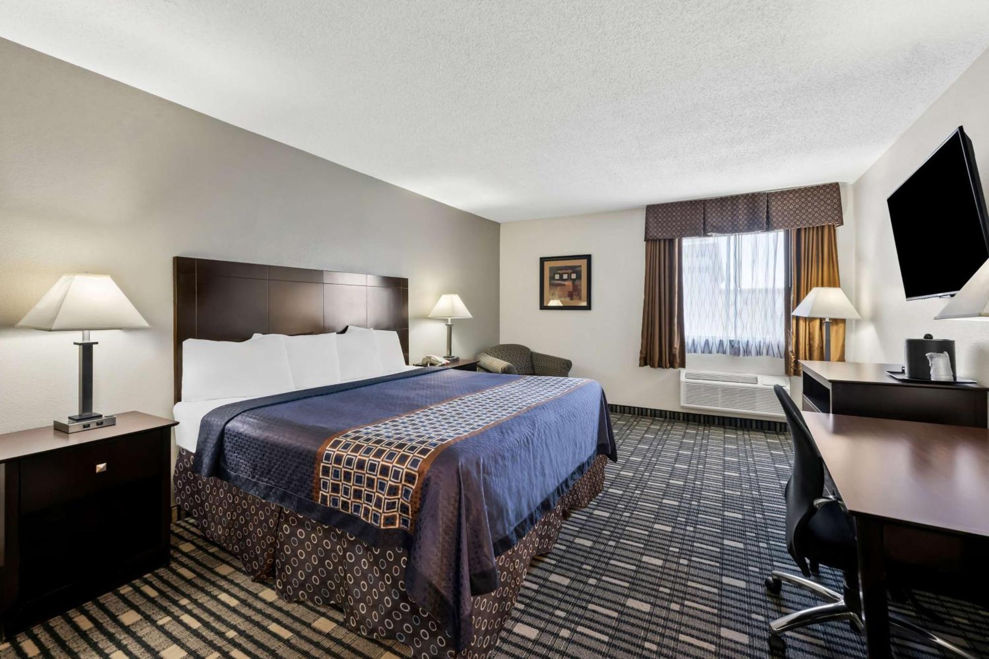 Surestay Plus Hotel By Best Western Lubbock Medical Center Экстерьер фото