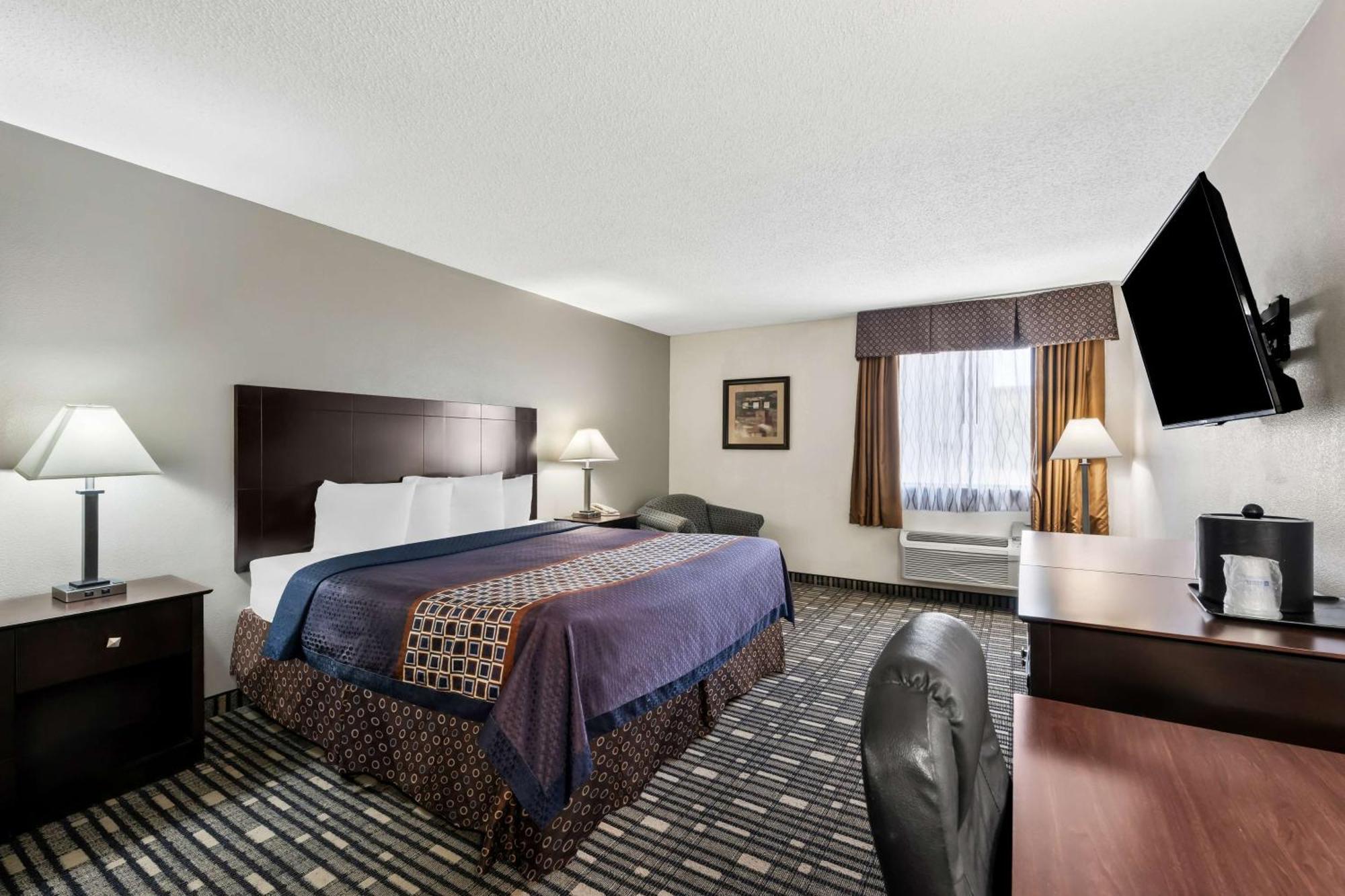 Surestay Plus Hotel By Best Western Lubbock Medical Center Экстерьер фото